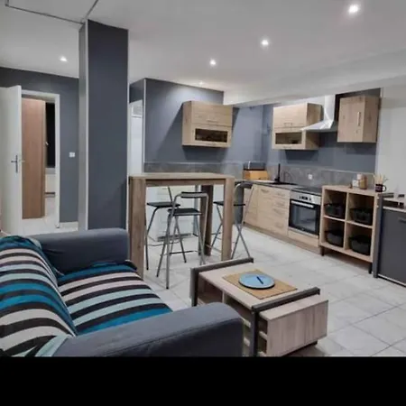 Citycarvin Apartment